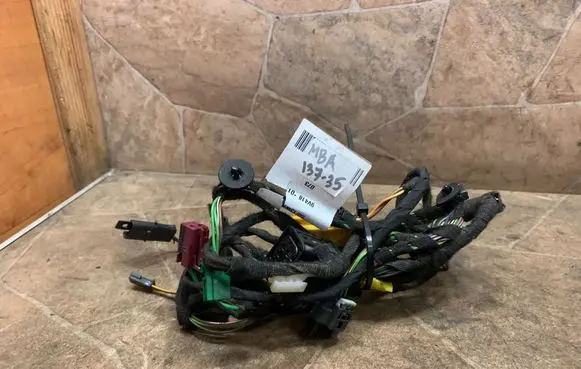 Mercedes-Benz CLS C218 X218 Front door wiring loom A2185405407
