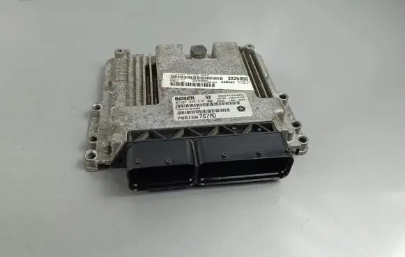 Jeep Grand Cherokee Engine control unit/module P68422856AD P05150767AD 0281033570