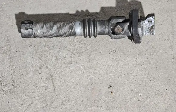 Steering column universal joint