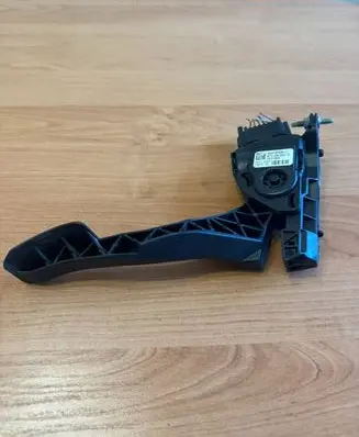 Ford S-MAX Accelerator throttle pedal 6G929F836LC 6PV00922012 C95YE02