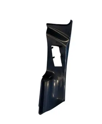 Foot area side trim