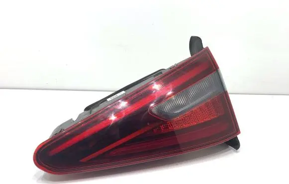 Alfa Romeo Stelvio Rear/tail lights 00505531800