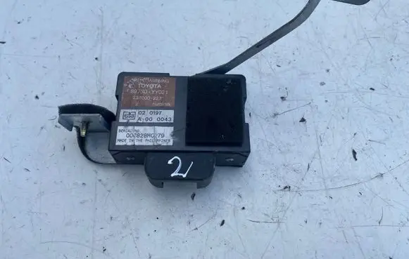 Toyota Avensis T220 Alarm control unit/module 89730YY021