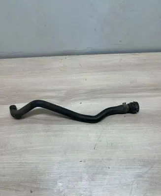 Volkswagen PASSAT B8 Engine coolant pipe/hose 3B0122291B
