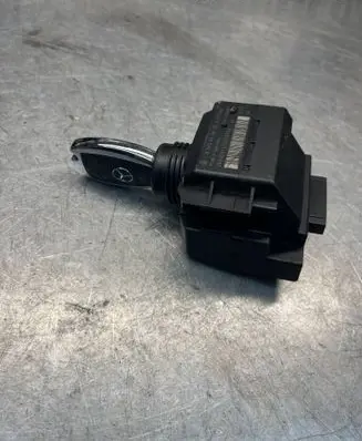 Mercedes-Benz CLK A209 C209 Ignition lock 2095450508 33002404 2004041570206154
