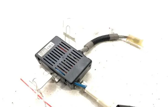 Lexus IS 220D-250-350 Other control units/modules 05370593L