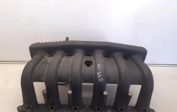 BMW 5 E39 Intake manifold 1427618 PA66GF35 2900301819