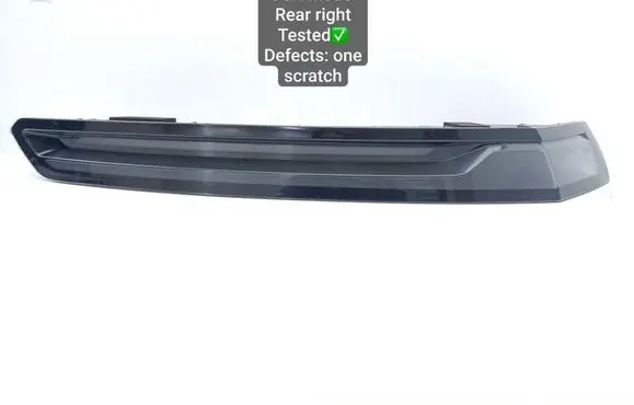 BMW iX Tailgate rear/tail lights H85A8174401
