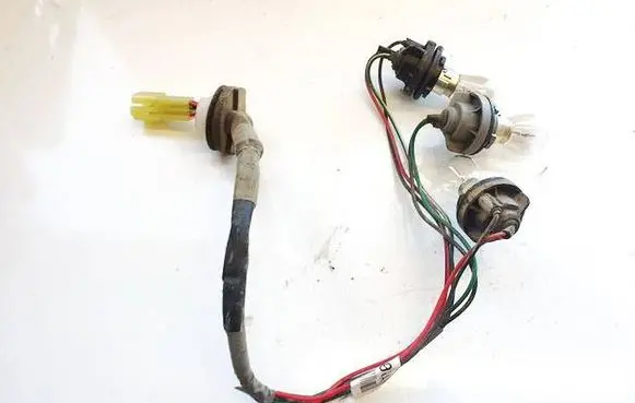 Suzuki Swift I Tail light bulb cover holder 1480