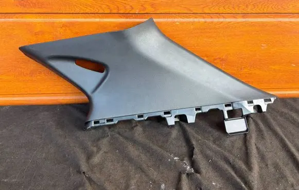 Toyota Yaris Cross (C) pillar trim 624710DC60 MB005538