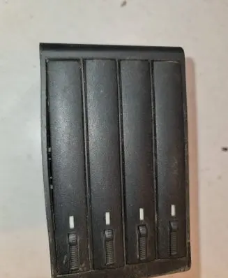 Volkswagen PASSAT B5 Other interior part 8D0864119