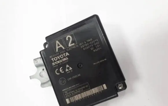Toyota Corolla E210 E21 Door control unit/module