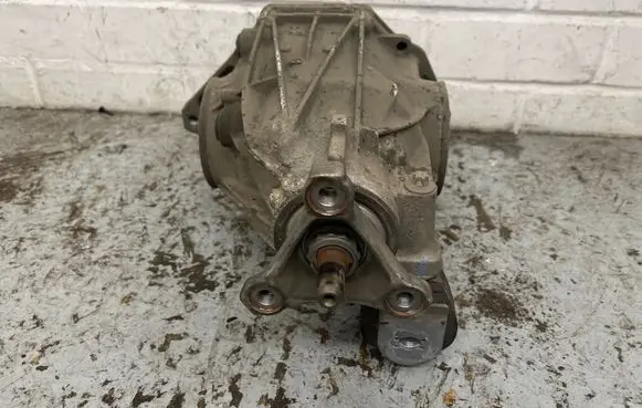 Mercedes-Benz C W205 Rear differential A2053510005 A2053510008