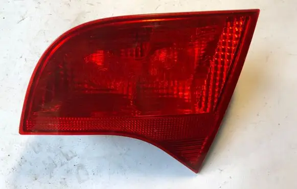 Audi A4 S4 B7 8E 8H Tailgate rear/tail lights 8E9945094 484572