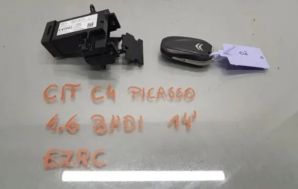 Citroen C4 II Picasso Ignition lock 9800630080