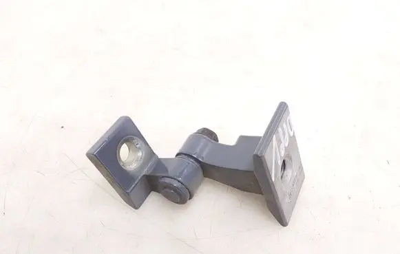 BMW 2 F44 Front door upper hinge 7246066