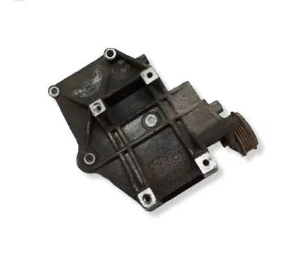 Volkswagen PASSAT B5 A/C compressor mount bracket 028260885A
