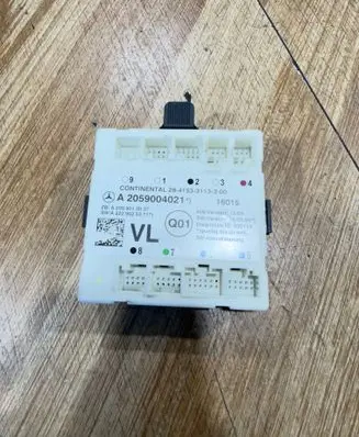Mercedes-Benz C W205 Door control unit/module A2059004021 2841533112 A2229025311
