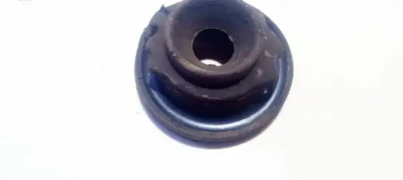 Volkswagen Bora Front coil spring rubber mount 1j0512149b
