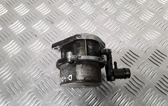 Vacuum pump