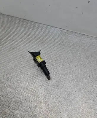 Peugeot 407 Headlight washer spray nozzle 1307030273 9648976180 070307