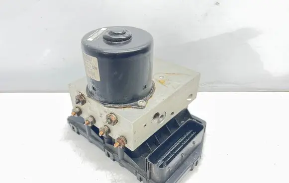 Mercedes-Benz SLK R170 ABS Pump A1705450132