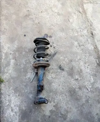 Mercedes-Benz C W204 Front shock absorber with coil spring A2043200413