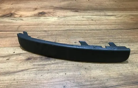 Ford Focus C-MAX Front bumper splitter molding 3m51r17e909bc 3m51-r17e909-bc