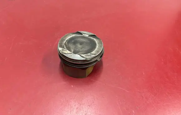 BMW 7 F01 F02 F03 F04 Piston 7613626 761362602