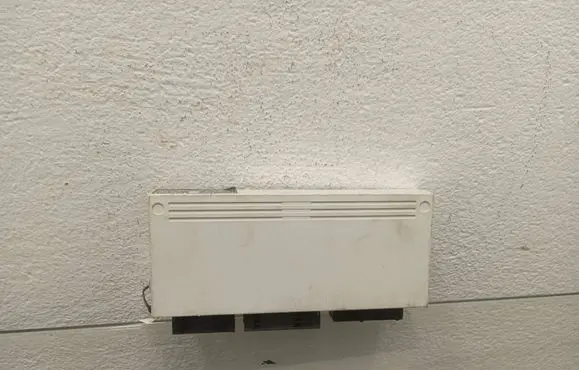 BMW 3 E46 Comfort/convenience module 6914367 L237323AB 613569143679