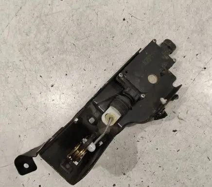 Citroen C5 Tailgate window lock/catch/latch 334250