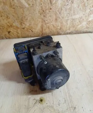 Citroen C5 ABS Pump 10096011063 YPH1A31H71 00006055D1