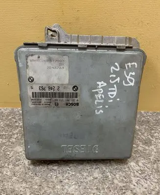 BMW 5 E39 Engine control unit/module 2246763 0281001373 28RTD850