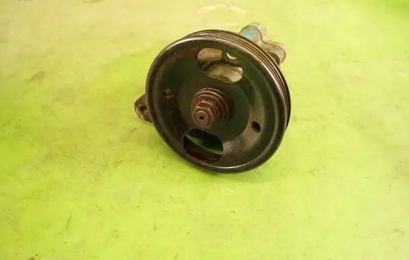Nissan Murano Z50 Power steering pump CB00B-G