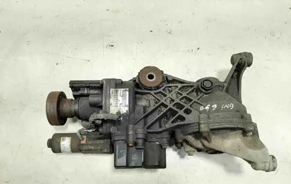 Volvo XC70 Rear differential P31367438 T2008113