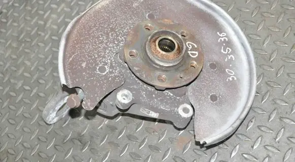 Audi A4 S4 B8 8K Rear wheel hub 8K0505432AR