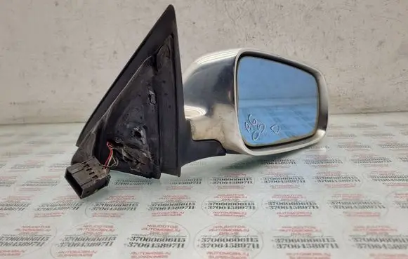 Audi A6 S6 C5 4B Front door electric wing mirror 010480