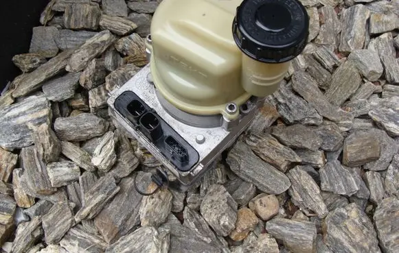 Dacia Duster II Power steering pump 491108300R