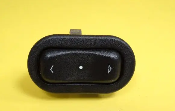 Opel Zafira A Electric window control switch 13363100 90561388