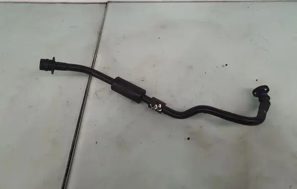 BMW 3 F30 F35 F31 Breather hose/pipe 7636128 13907636128