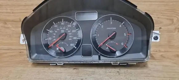 Volvo S40 Speedometer (instrument cluster) 31296235