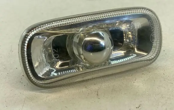 Audi A3 S3 A3 Sportback 8P Front fender indicator light 8E0949127