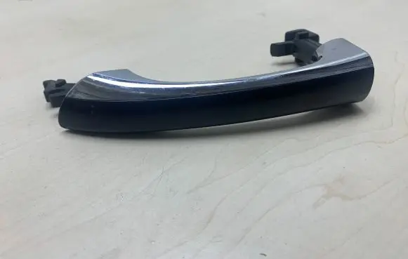 Mercedes-Benz E W211 Front door handle cover 