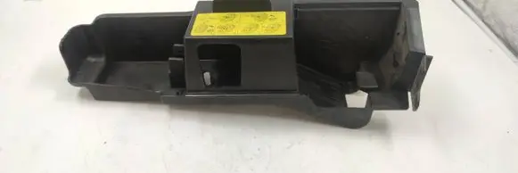 Audi A6 S6 C6 4F Tool box 4f0011215b