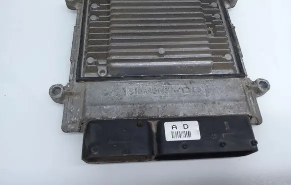 KIA Magentis Engine control unit/module 3911125100