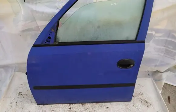 Opel Meriva A Front door 