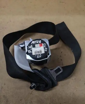 Opel Astra H Front seatbelt 602143000C