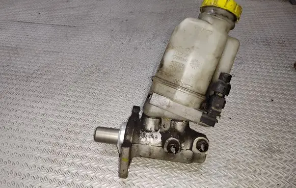 Alfa Romeo 147 Master brake cylinder 320669662