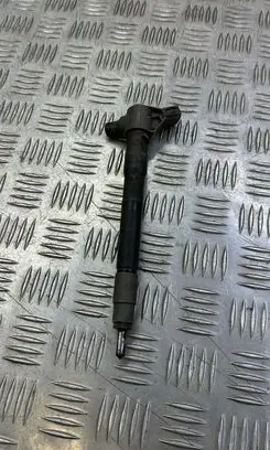 Mazda 6 Fuel injector SH0113H50 3C091609