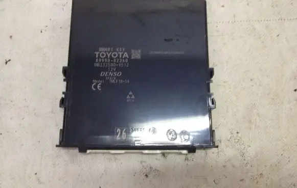 Toyota Auris E180 Other control units/modules 8999002360